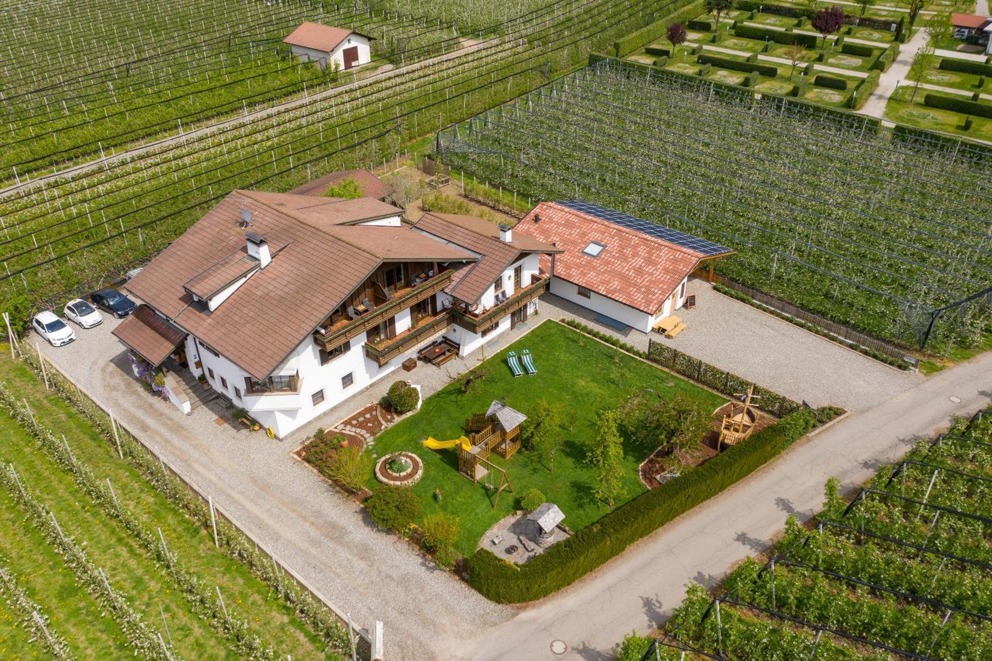Kammerhof Apartment Birne Лана Экстерьер фото